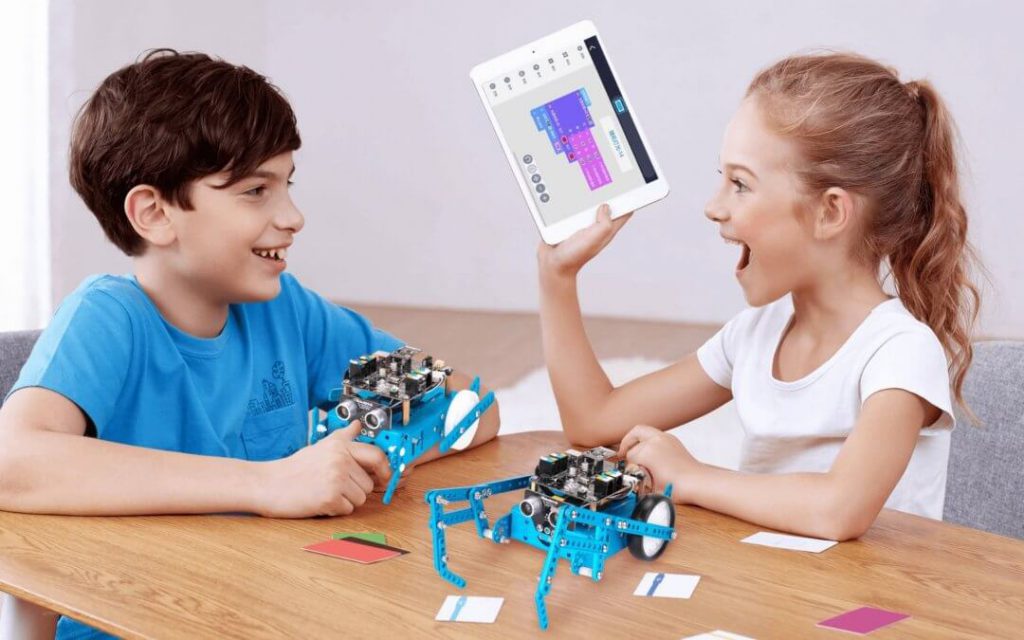 سن مناسب برای آموزش رباتیک آموزش حضوری رباتیک در کرج